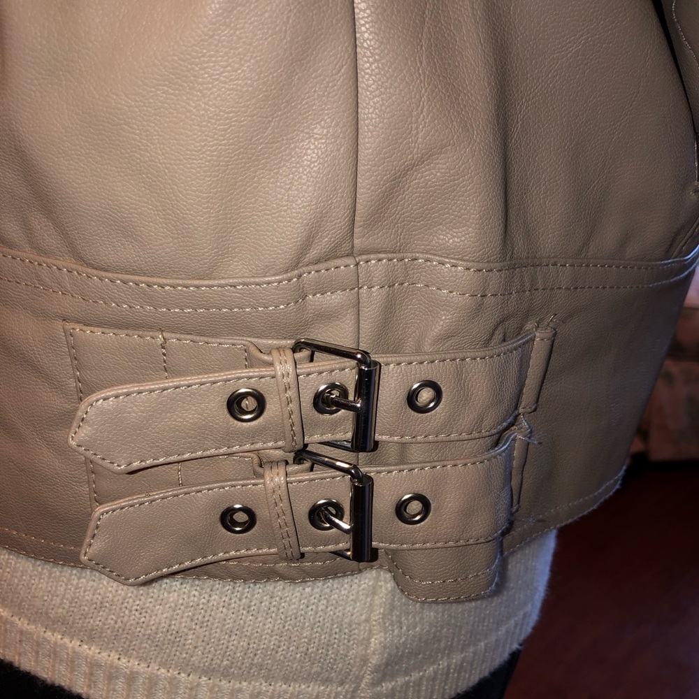 Thread & Supply Jacket - Picture 7 of 16